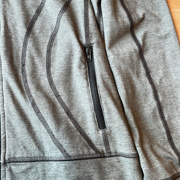 Lululemon define hooded jacket - Picture 4 of 9